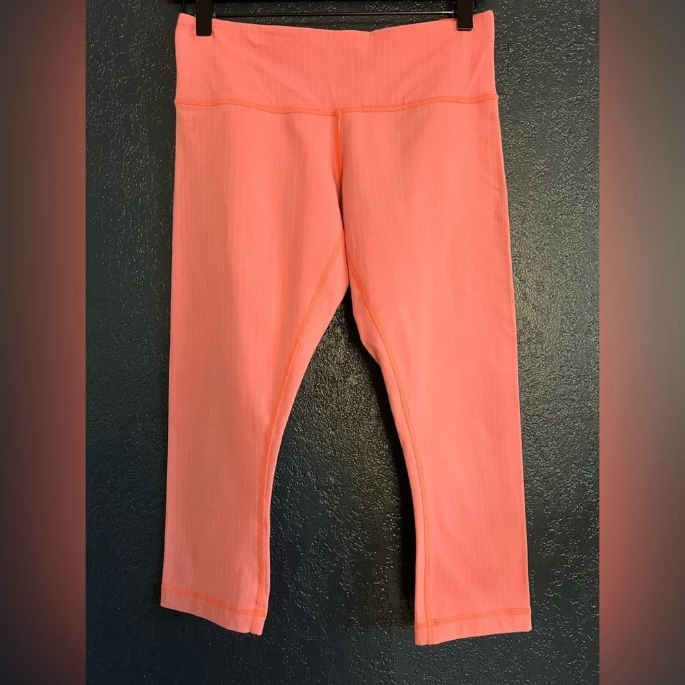 Vintage Lululemon Wunder Under Crop Low-Rise Pink Striped Leggings